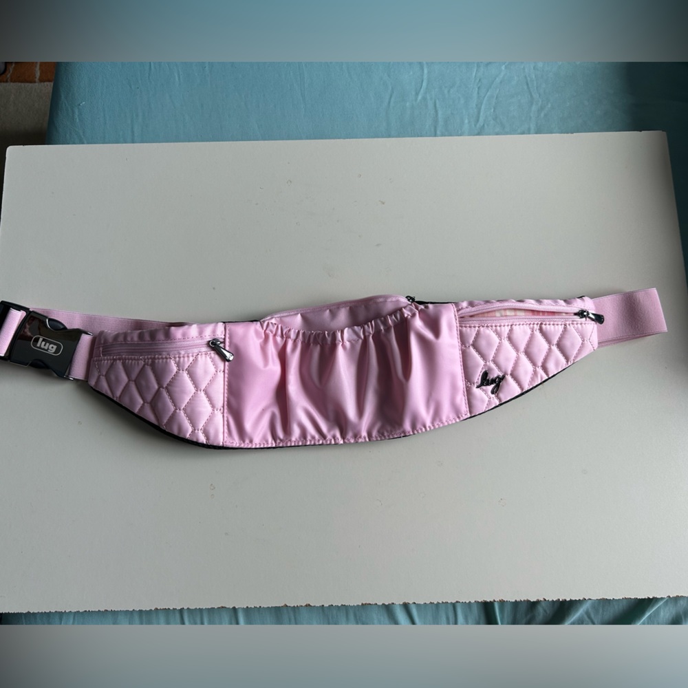 LUG SKEDADDLE BELT BAG BUBBLE PINK EUC